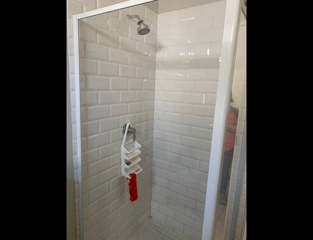 3 BEDROOM TOWNHOUSE RENTED IN CLARENDON